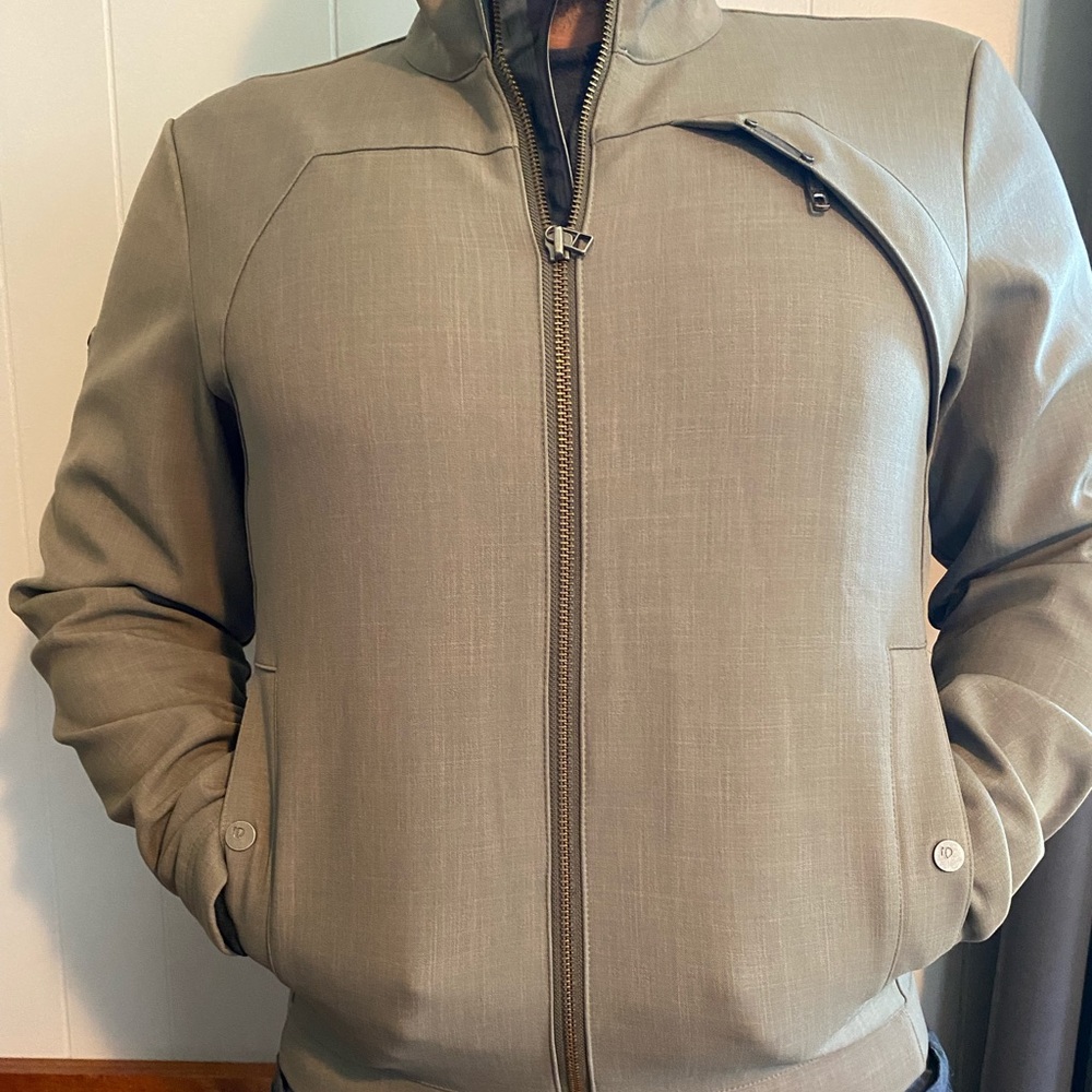 Pearl Izumi mens jacket